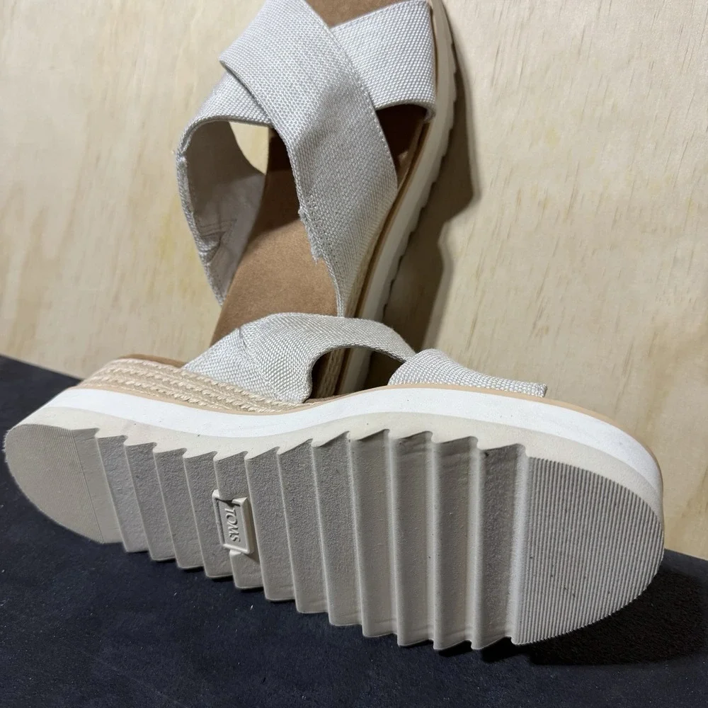 TOMS Platform Slide Sandals Women's US 9 Ivory Canvas Espadrille Comfort Casual